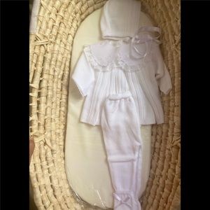 White knitted outfit 3 months boy or girl